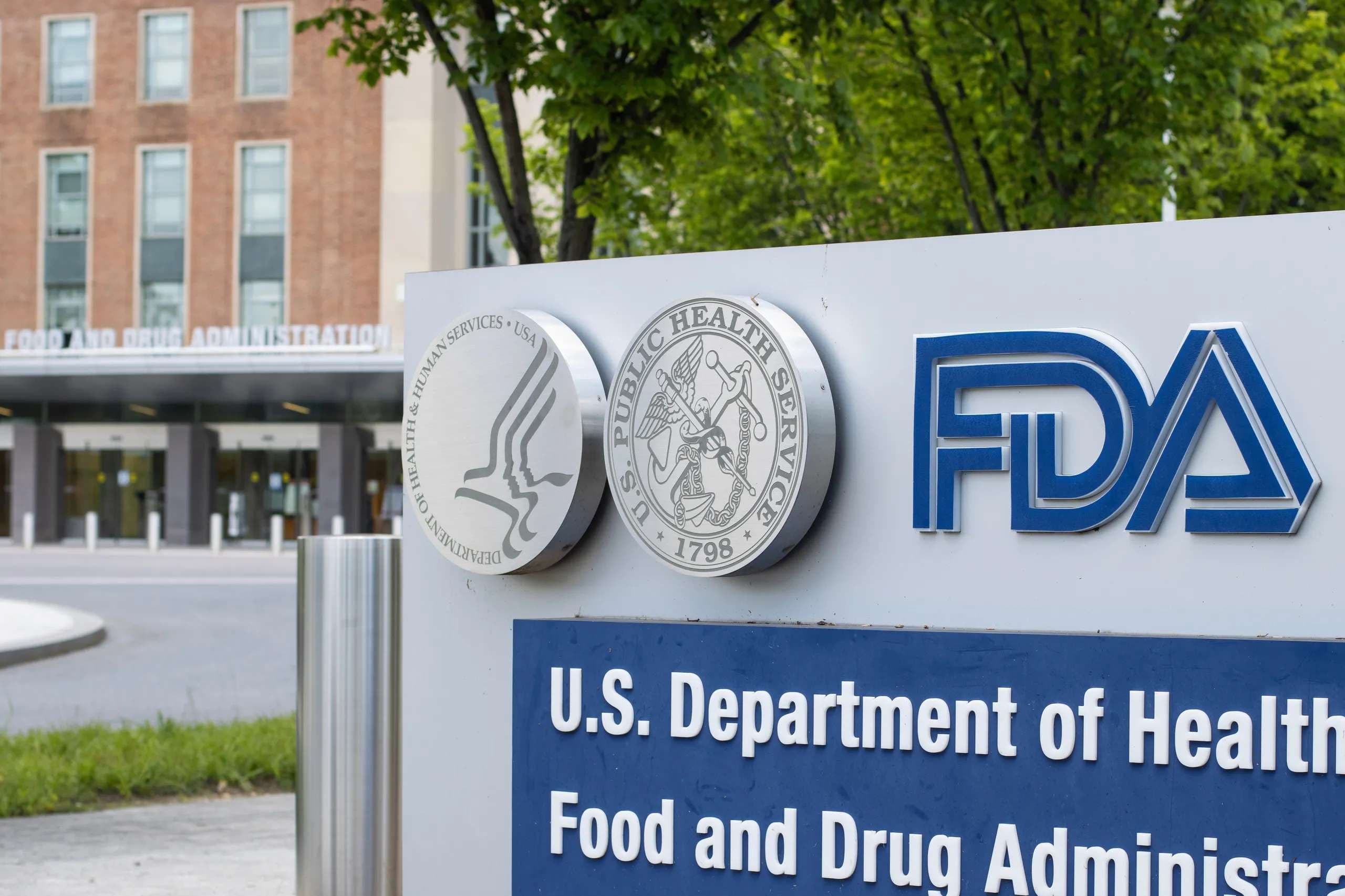 FDA moves to implement real-time clinical trials to accelerate drug testing, development