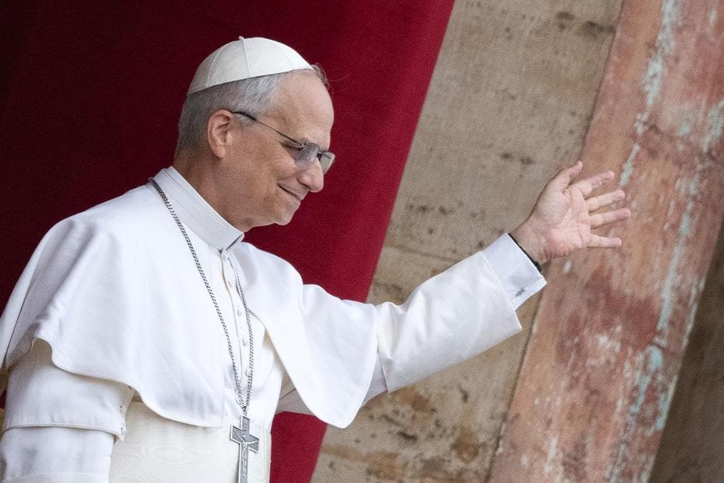 Pope Leo encourages authentic faith in Angelus reflection on the ‘narrow gate’