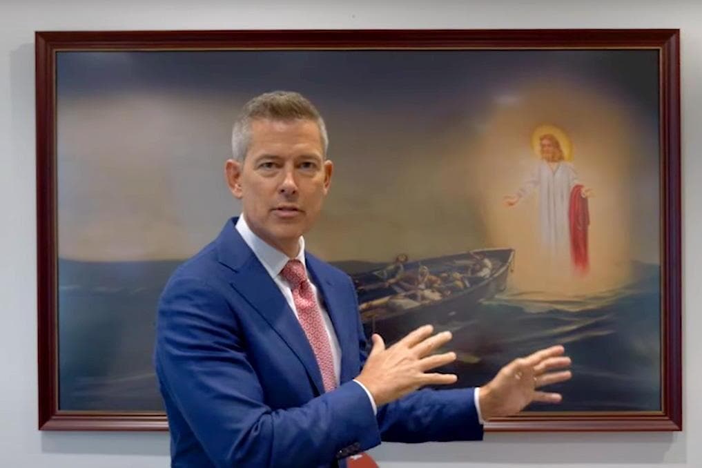 Transportation secretary to restore historic painting of Jesus to place of prominence