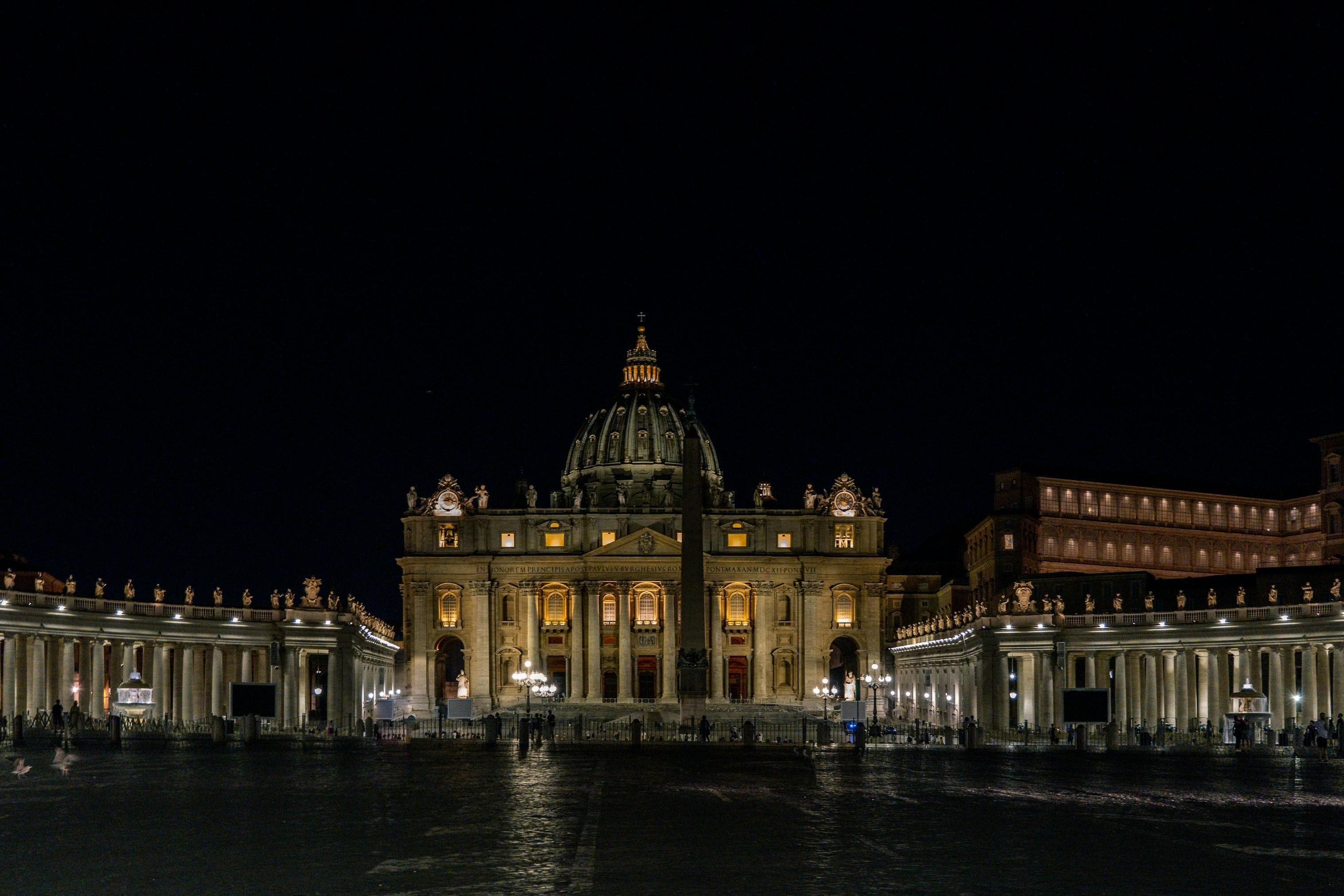 Vatican insider: Catholic Church faces deep polarization