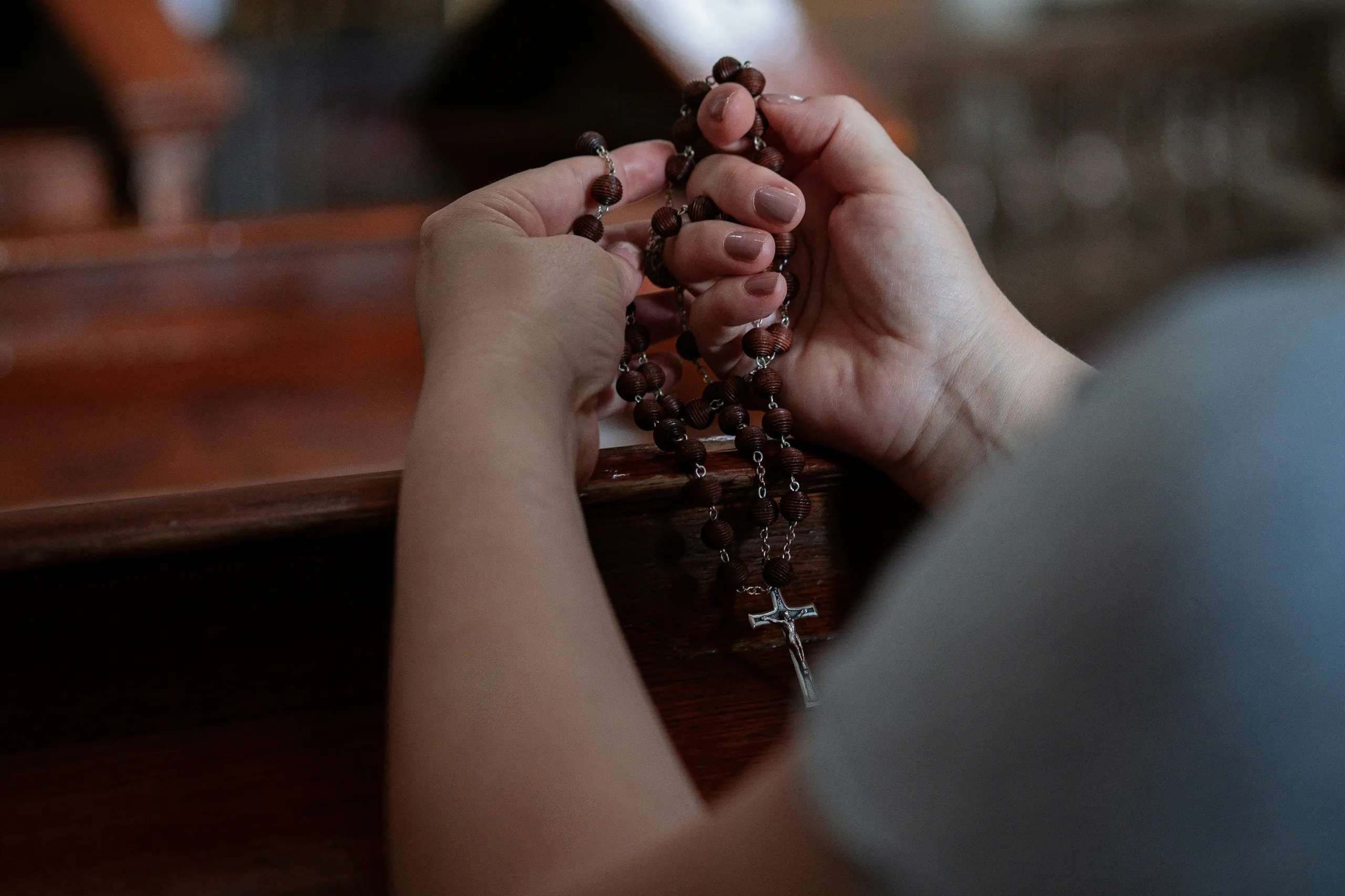 International ‘Rosary Relay’ to begin June 12, bringing round-the-clock prayer for priests