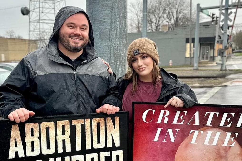 Charges dropped against pro-life advocate arrested for preaching outside abortion facility
