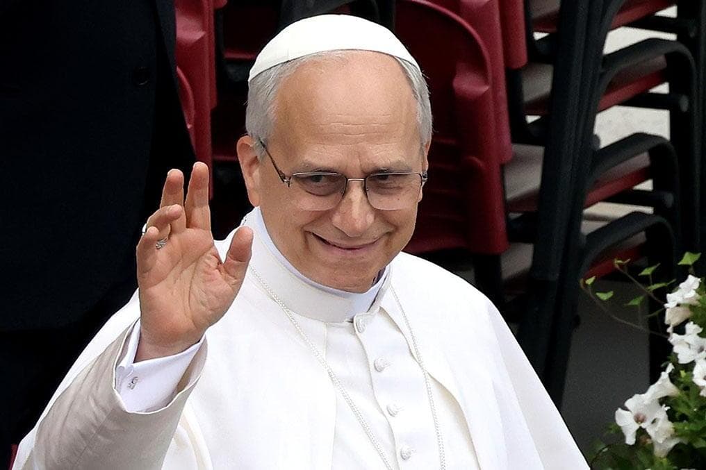 Pizza for the Pontiff: Pope Leo XIV enjoys a slice of home