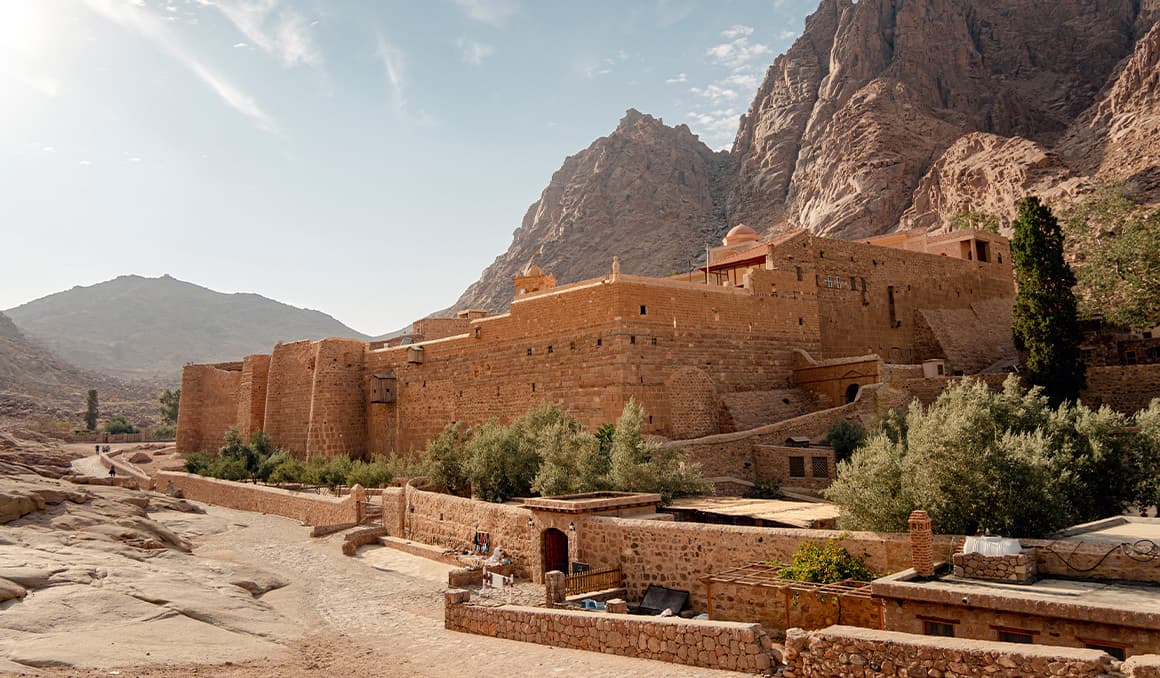 Court rules historic Orthodox monastery at Mt. Sinai is property of Egyptian State
