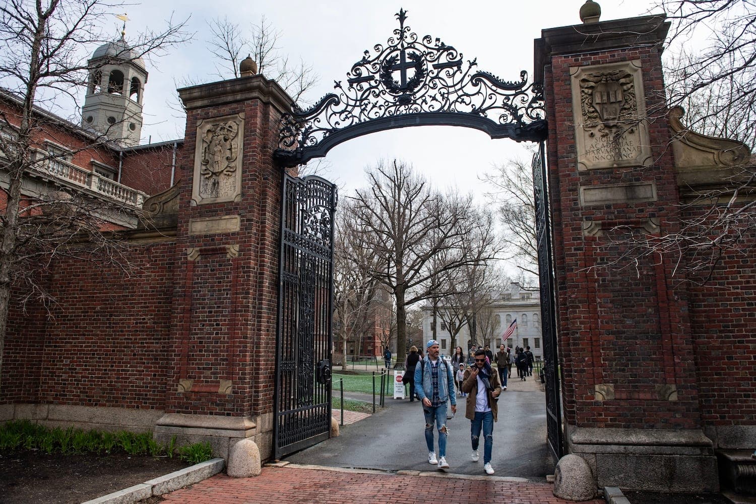 DOJ investigates Harvard over China-linked financial aid programs 