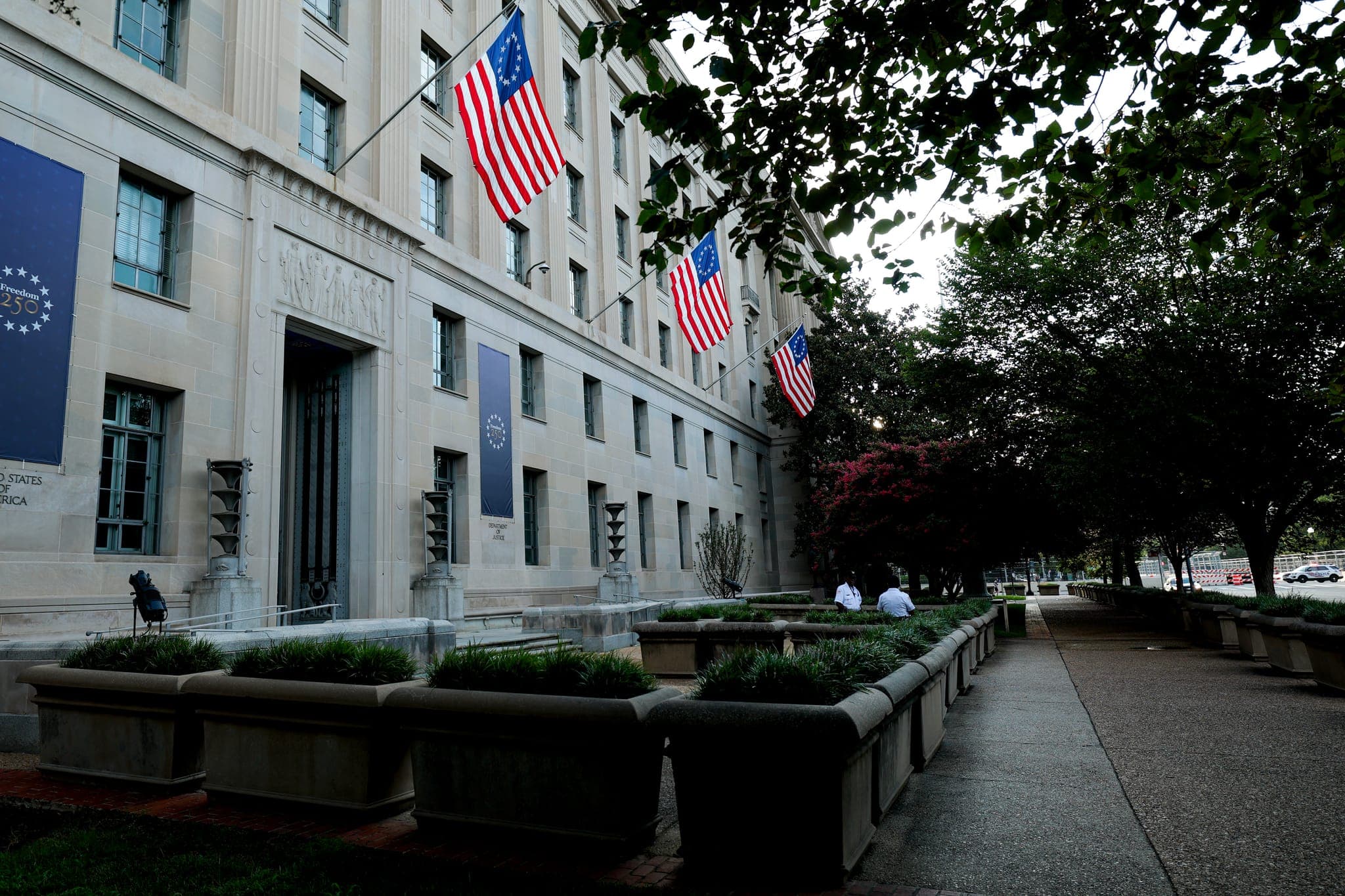 DOJ closes immigration loophole for aggravated felony convicts