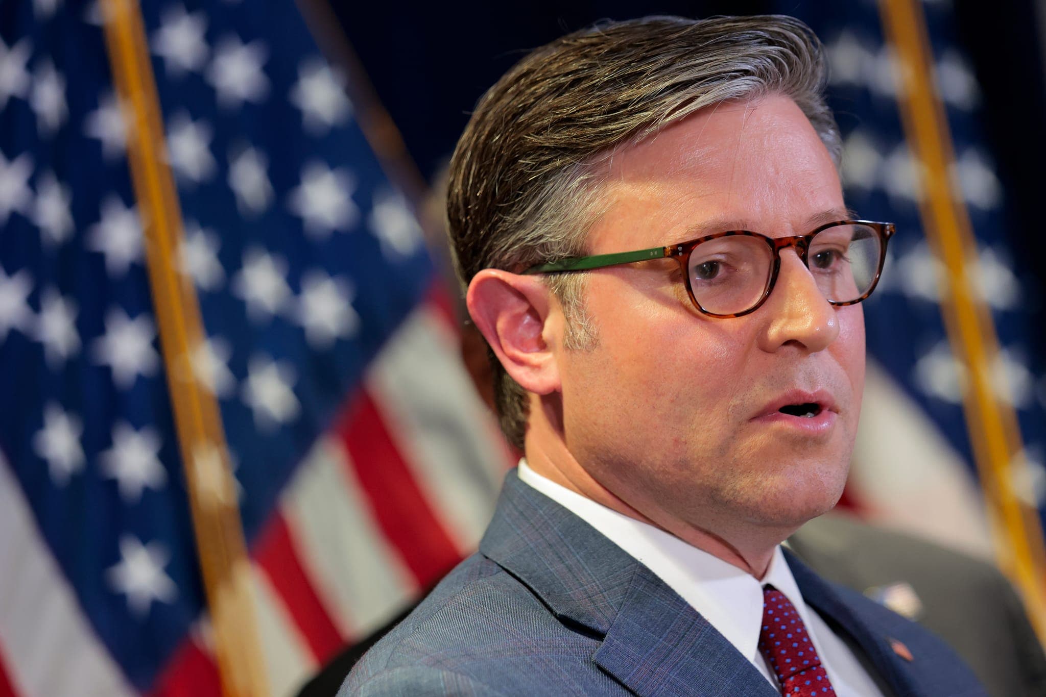 Republicans outraise and outspend Democrats in final weeks before midterm elections