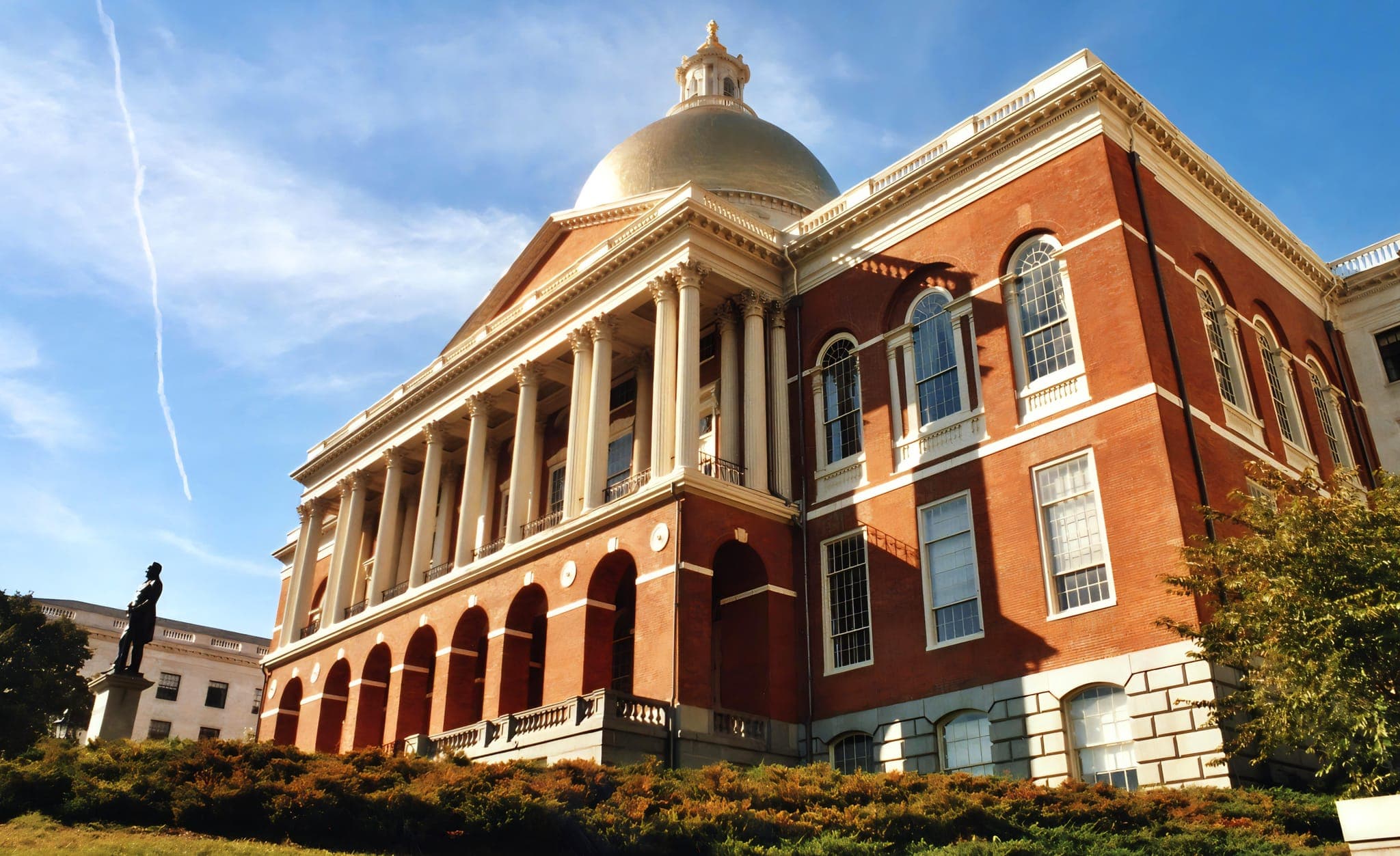 New late-term abortion law splits Massachusetts Democrats