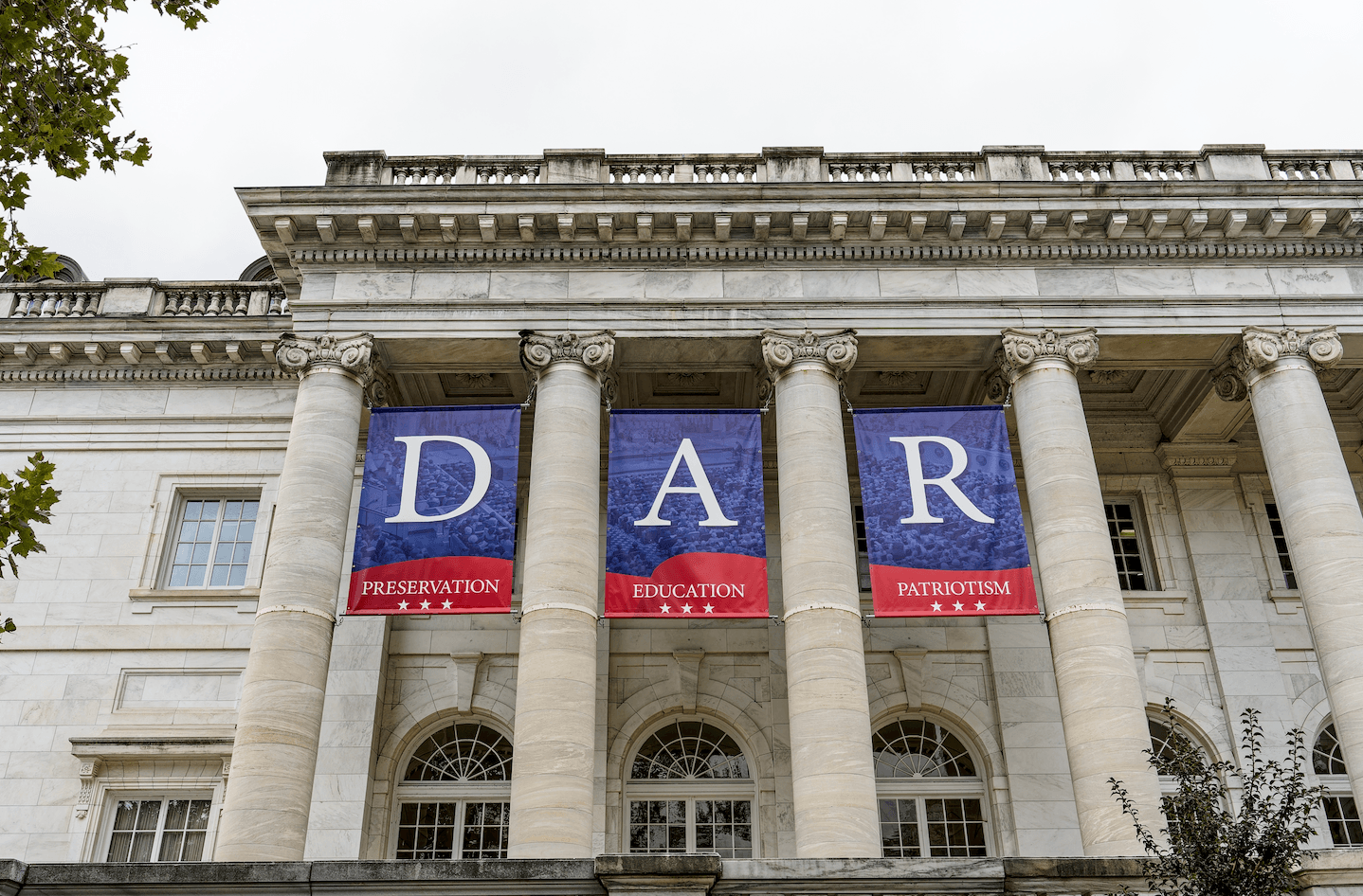 Daughters of American Revolution to continue allowing 'transgender' members to join group 