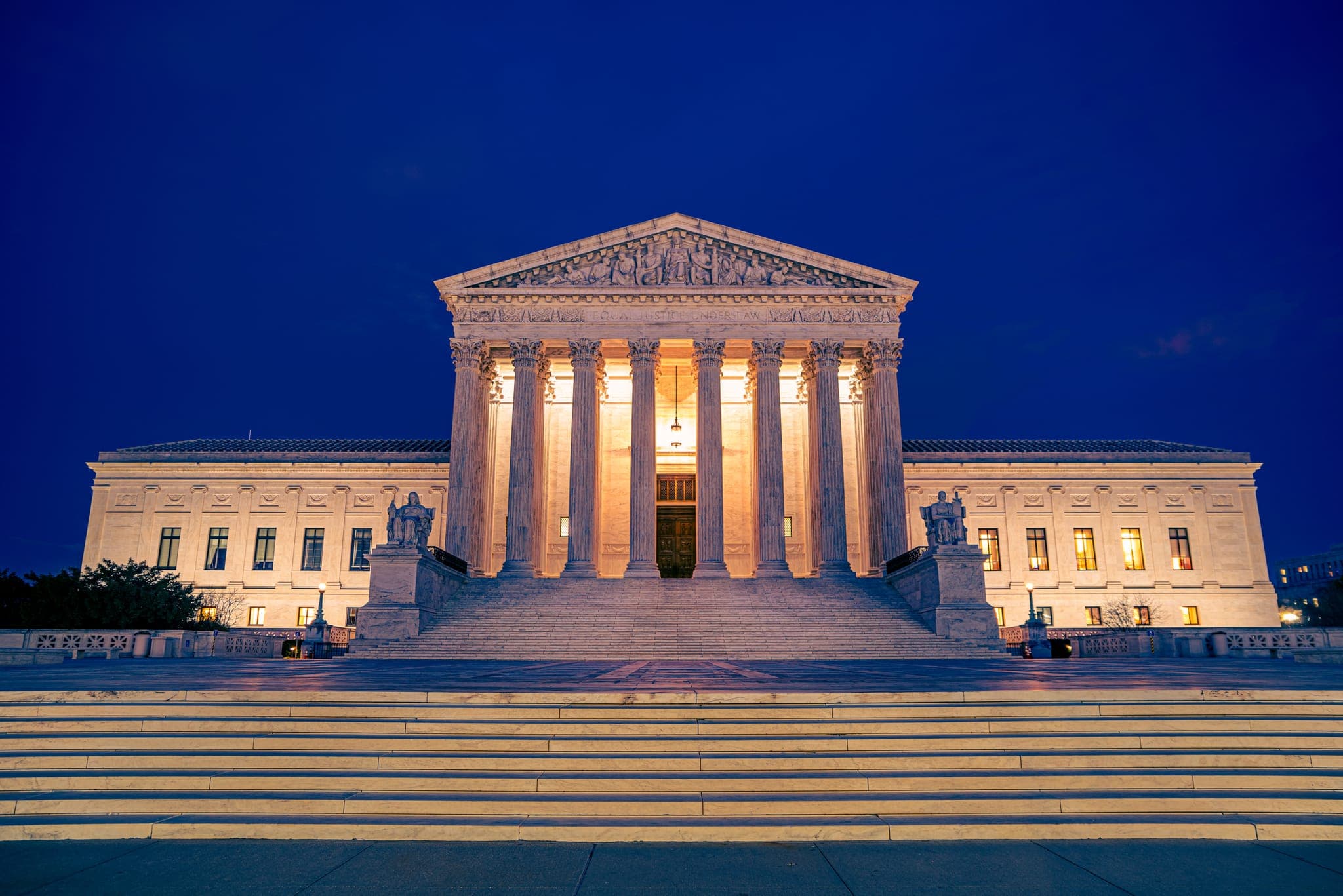Supreme Court blocks order to halt White House ballroom construction