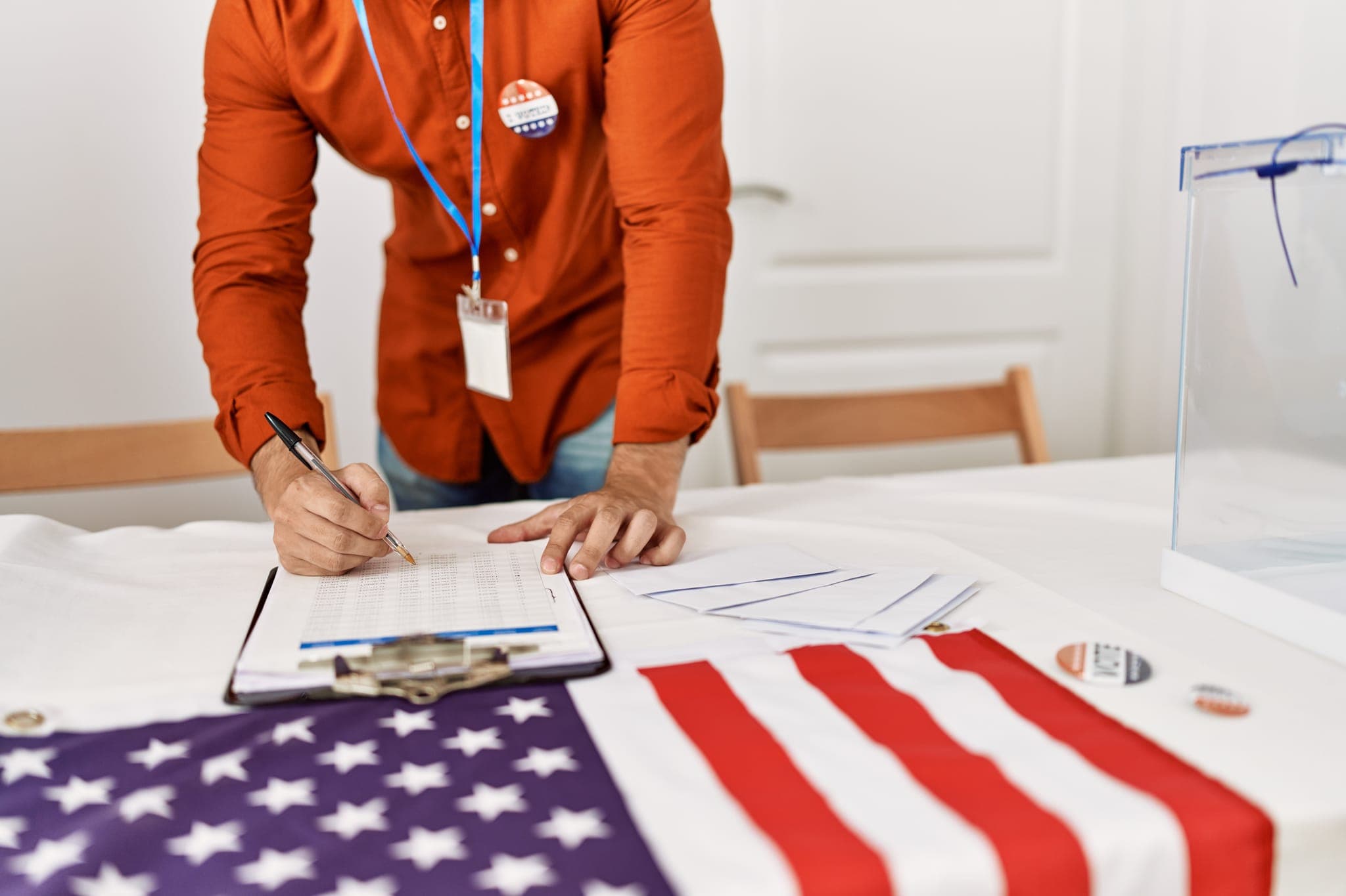 Sixth circuit lets Ohio enforce citizenship proof for voter registration