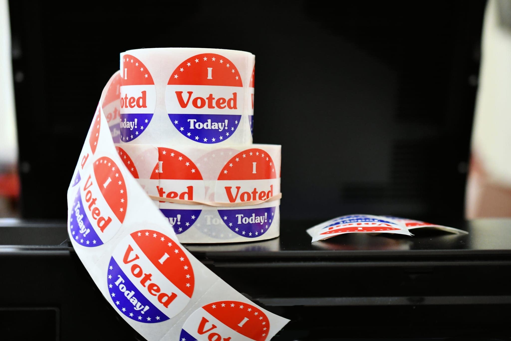 California-based polling firm’s websites, social media go dark amid suspicions of fabricated data