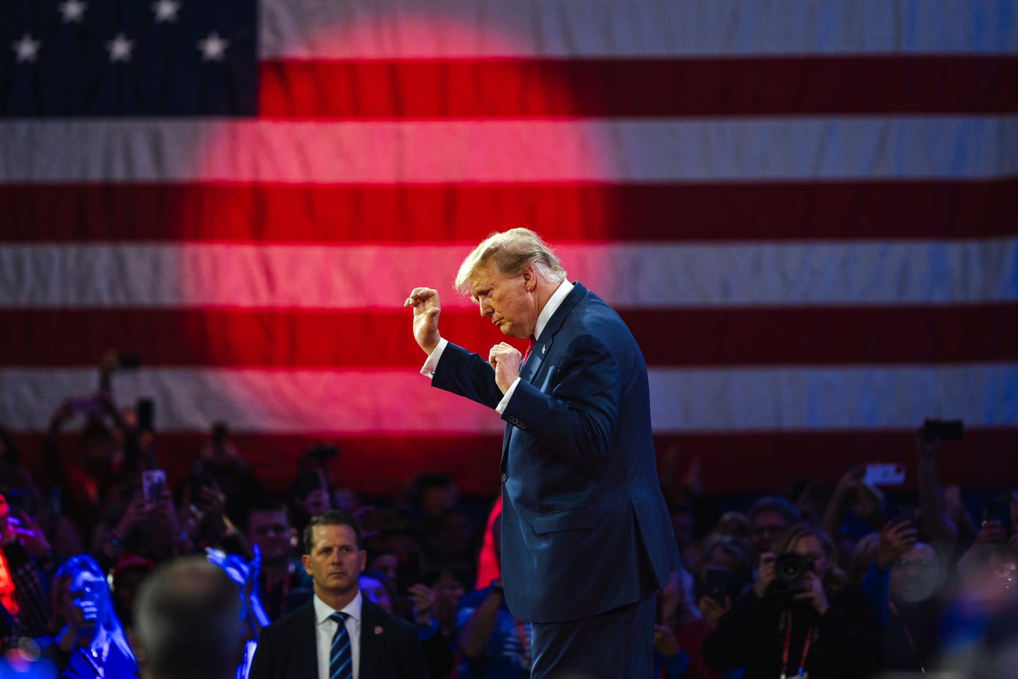 GOP debuts midterm convention to motivate base