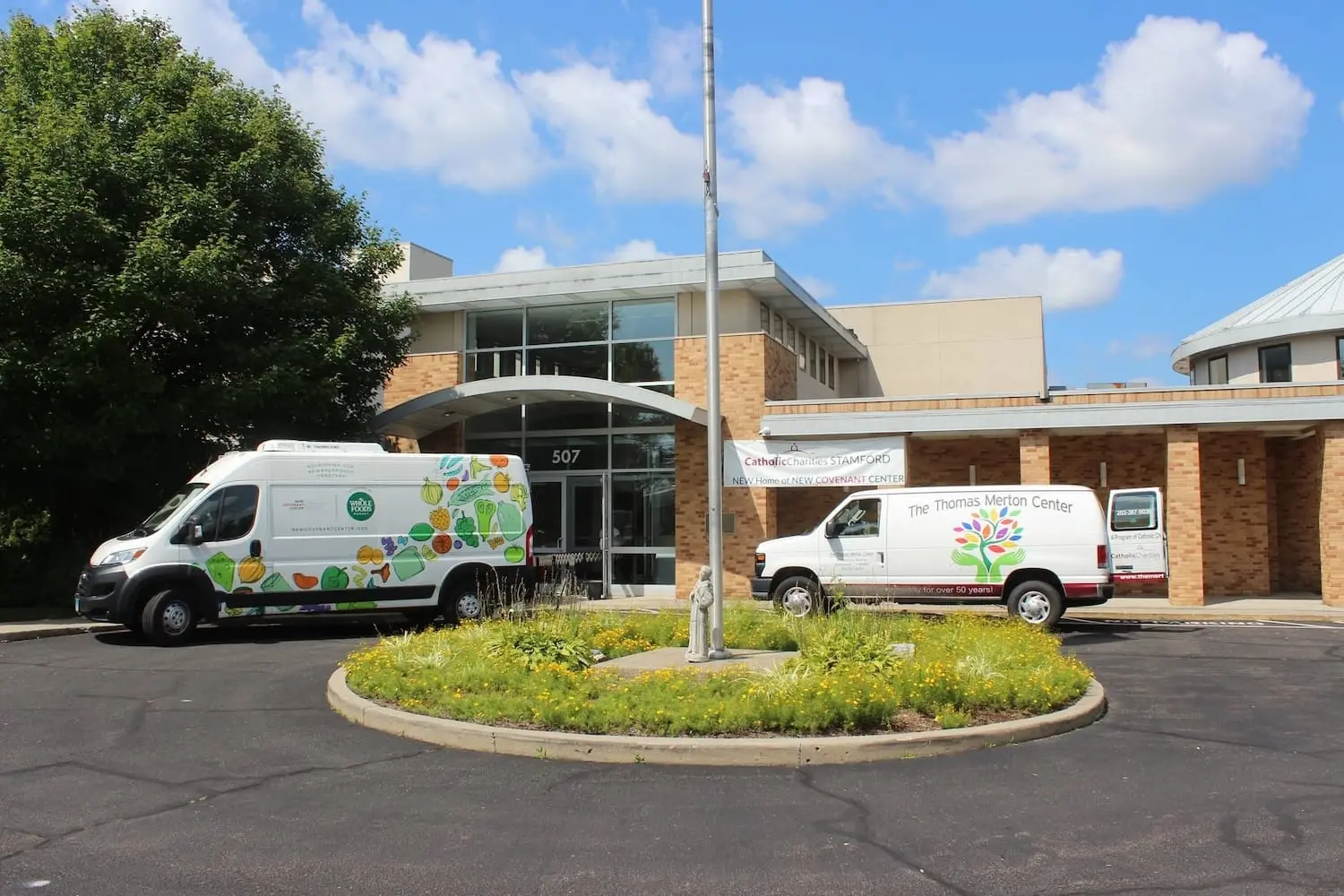 Latter-day Saints Church donates 45,000 pounds of food to Catholic Charities
