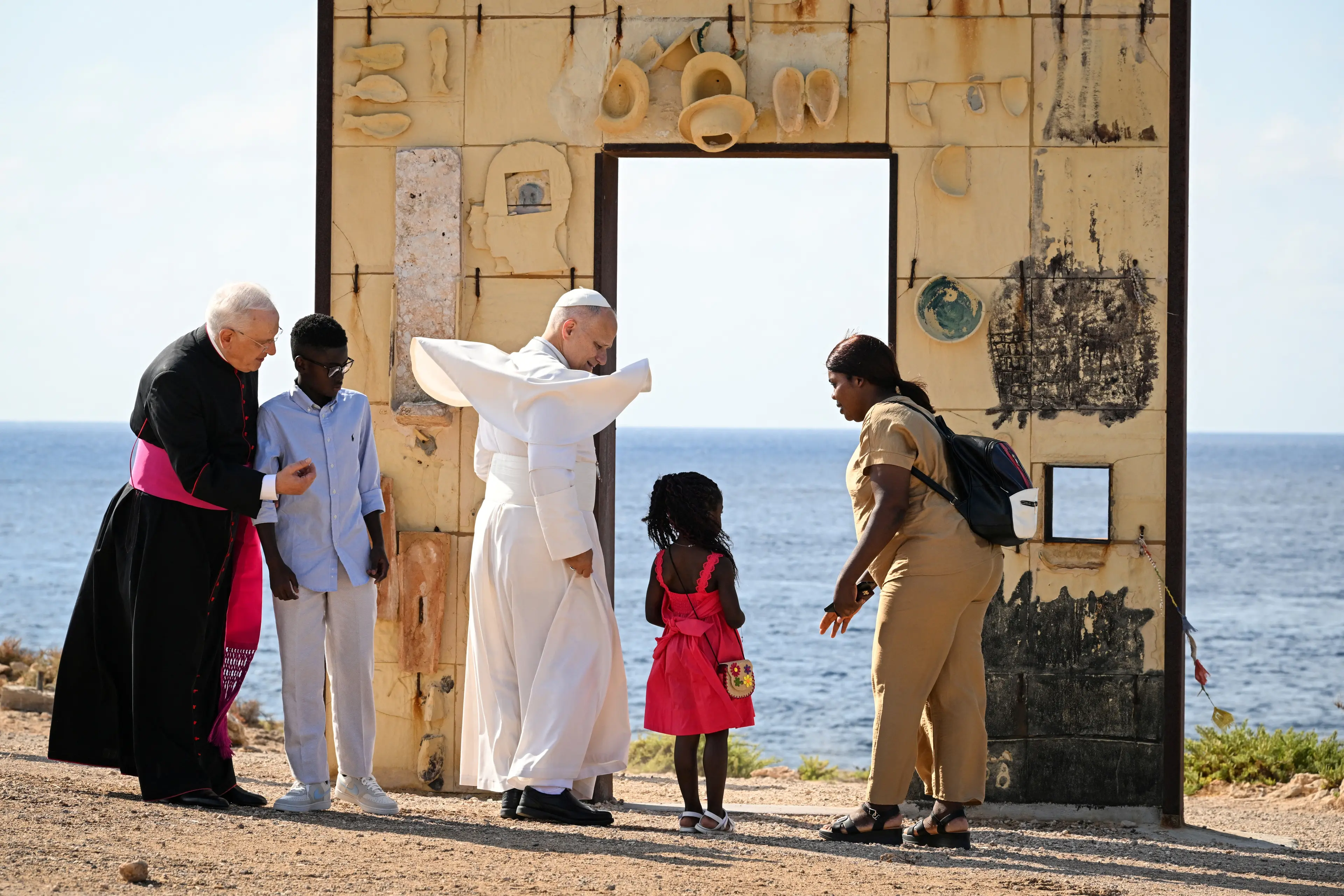 Pope Leo celebrates Mass July 4 in Lampedusa, prays for migrants who died at sea