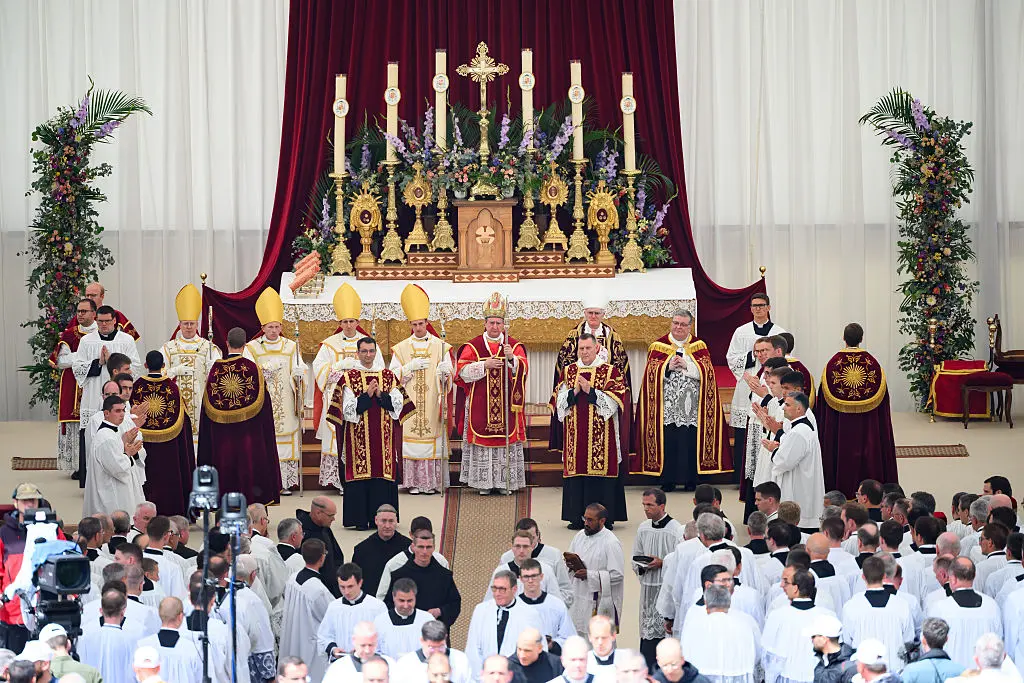 SSPX appeals Vatican decree of excommunication, says request suspends decree’s execution