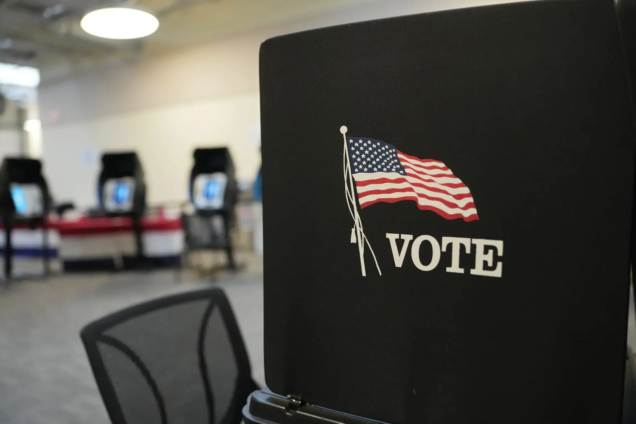 Polling predictions conflict with other voter metrics as voter turnout remains crucial for GOP