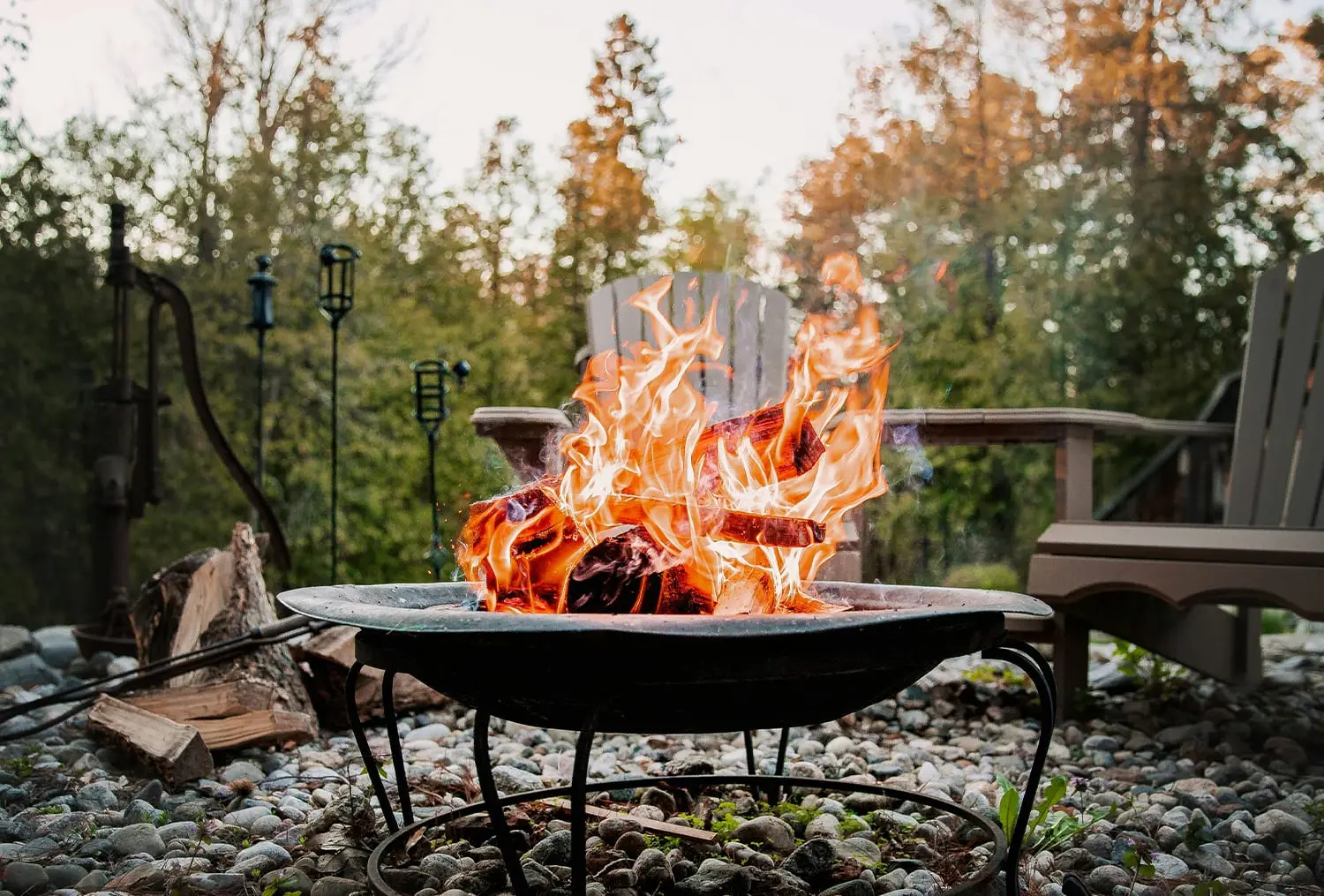 How to host the coziest fall bonfire party
