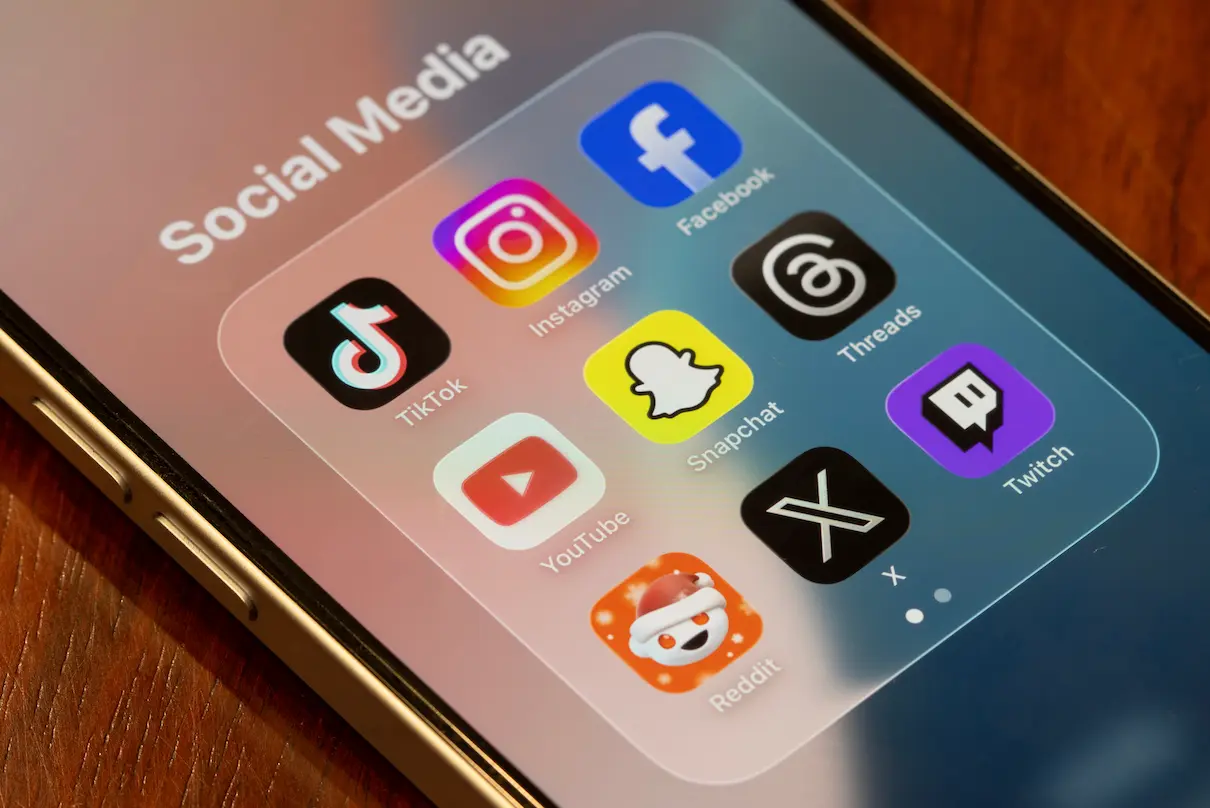 Studies find Snapchat exposes children to sexual, violent content