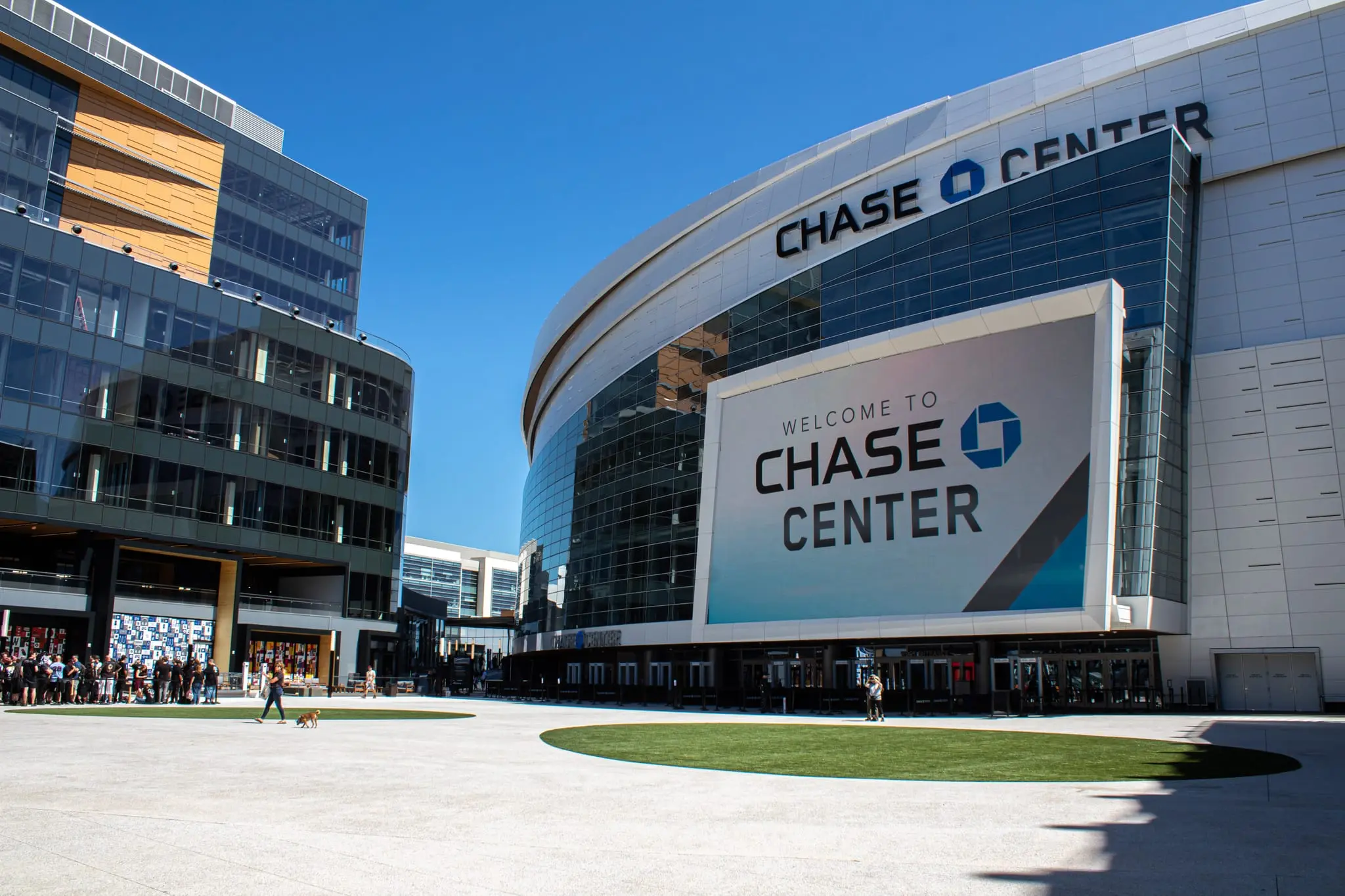 Fans verbally attack women's sports activists at WNBA Finals in San Francisco