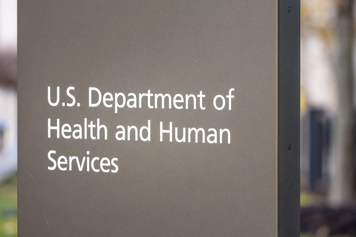 HHS demands explanations from medical groups regarding sex-rejecting procedures for minors