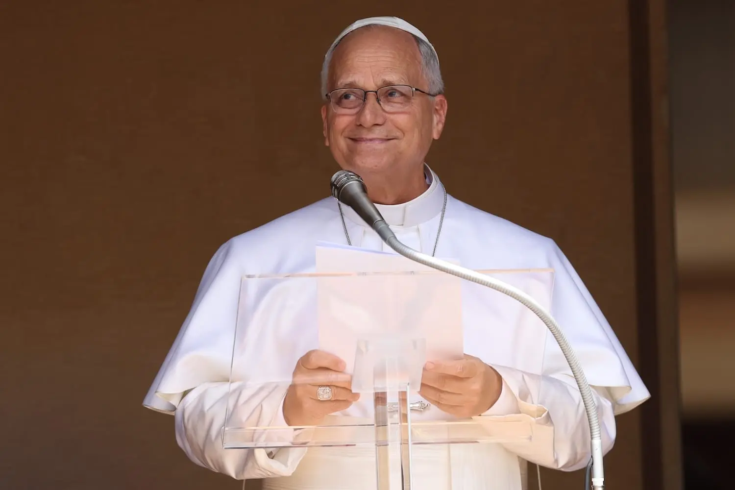Pope Leo dedicates October prayer intention to mental health ministry