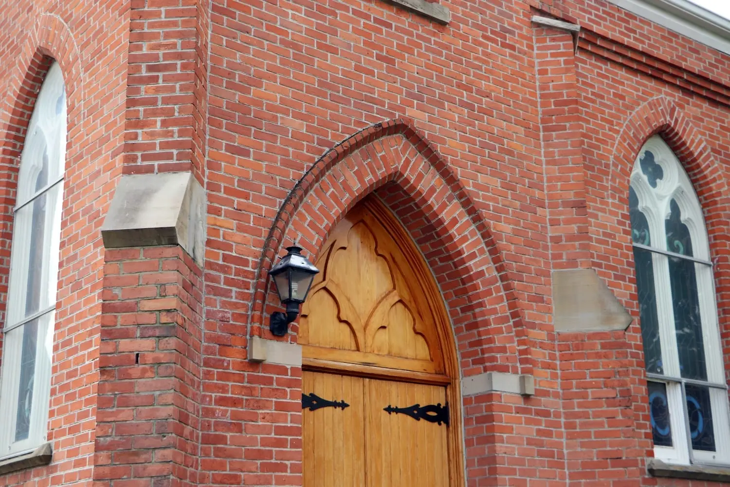 Missouri man charged after bomb threat against St. Louis Archdiocese headquarters